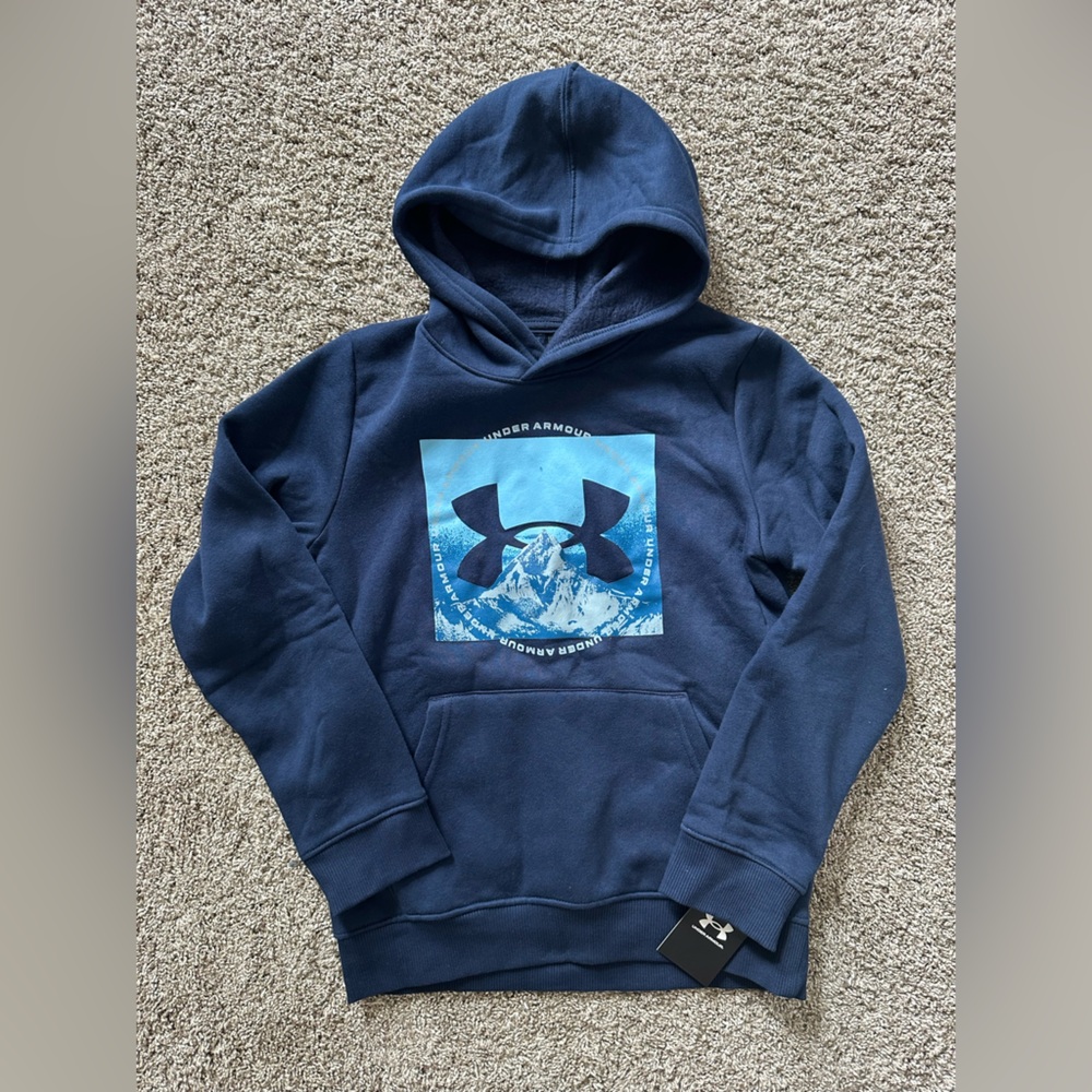 Youth Medium Under Armour Sweatshirt (NWT)